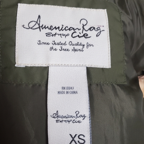 American Rag Green Puffer Winter Coat with Faux Fur.  Size XS. - Picture 4 of 5